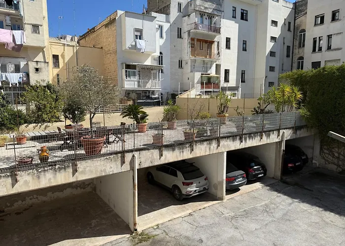 アパート House Murat Con Idromassaggio バーリ